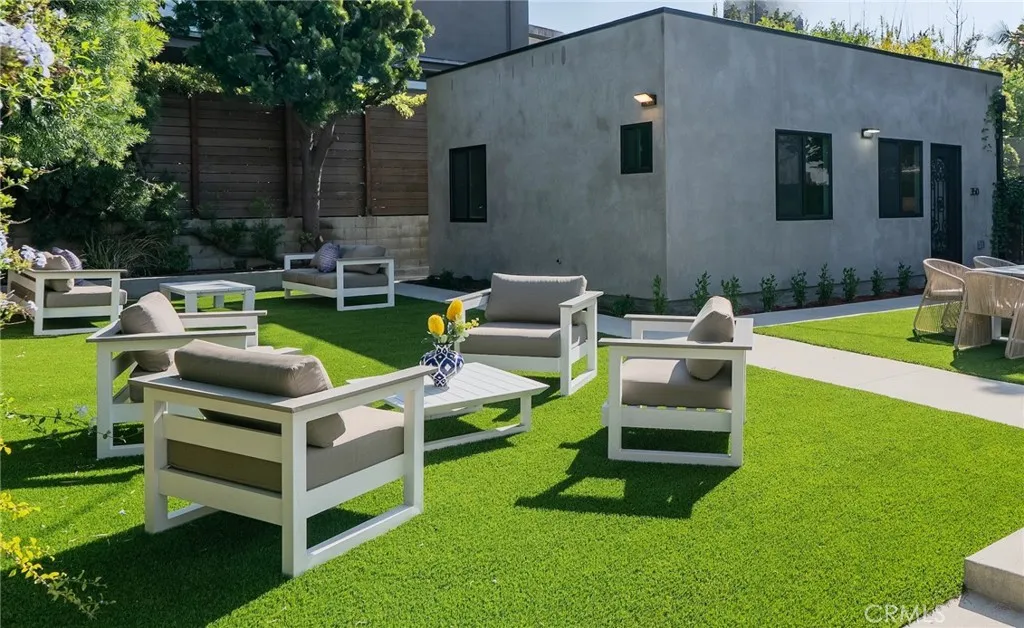 348 S Orange Drive, Los Angeles, California 90036 home-pic-28